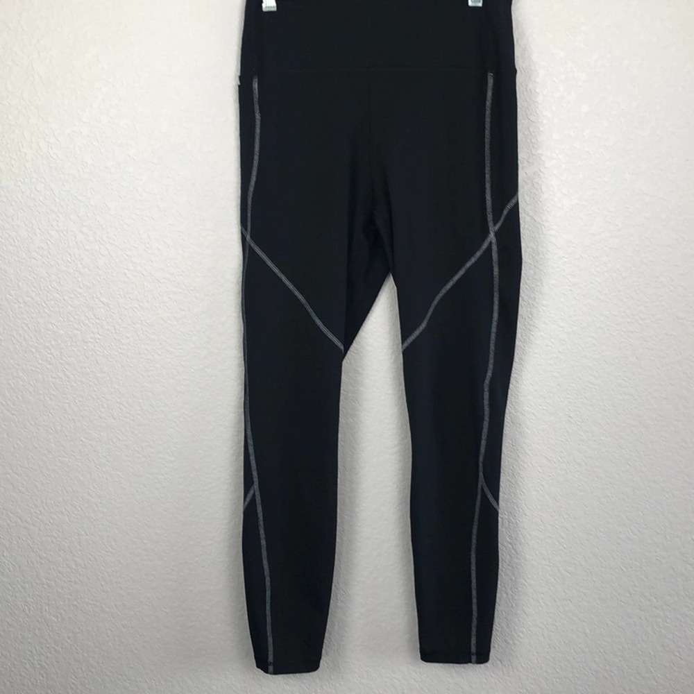 THRIVE SOCIETE Leggings